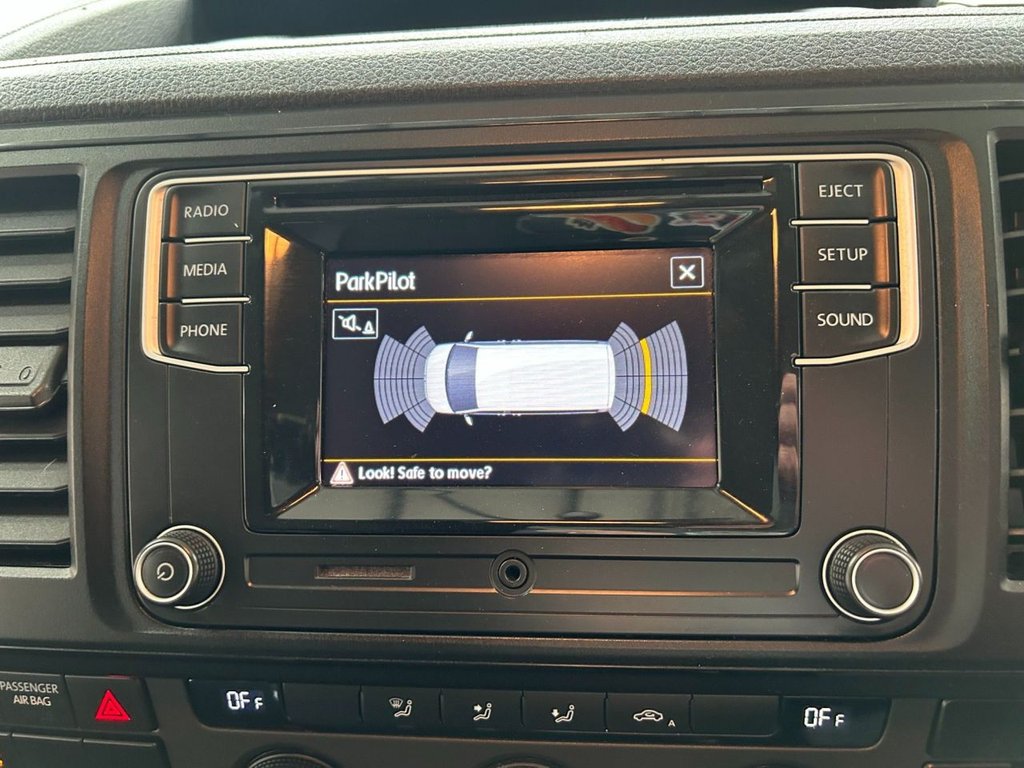 Used Volkswagen Transporter Shuttle 2018 for sale - 78044176: Photo 42