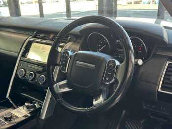 Used Land Rover Discovery 2017 for sale - 74040157: Photo