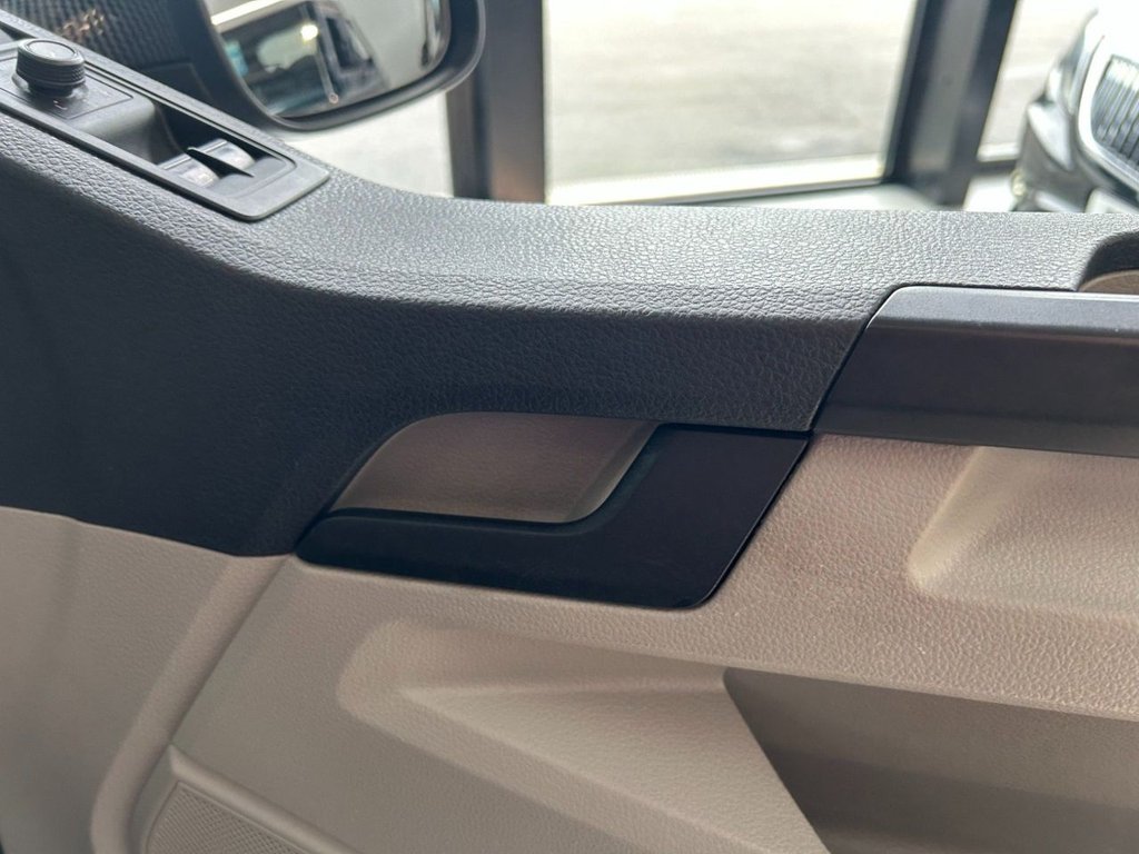 Used Volkswagen Transporter 2017 for sale - 78180734: Photo 27