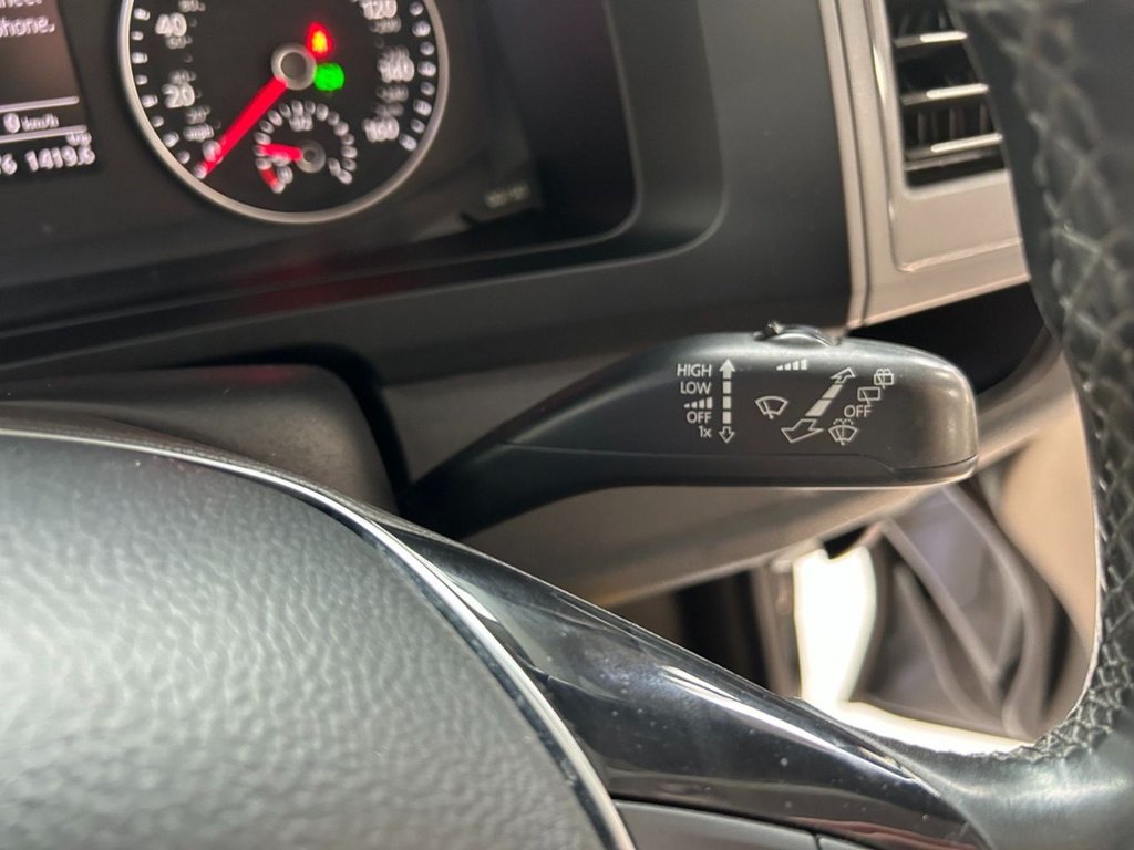 Used Volkswagen Transporter 2017 for sale - 78180734: Photo 39