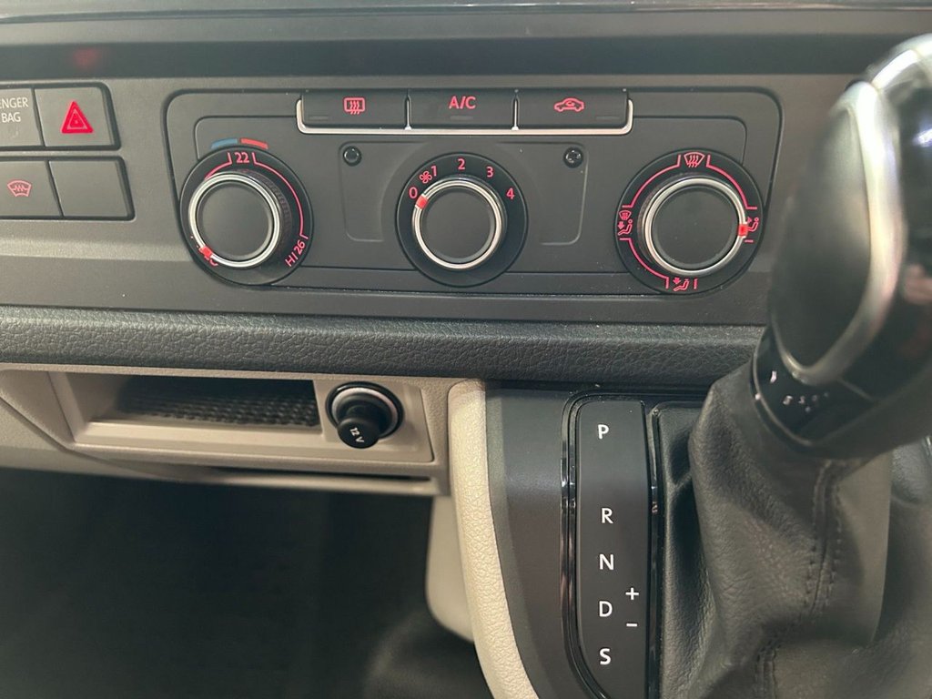 Used Volkswagen Transporter 2017 for sale - 78180734: Photo 41