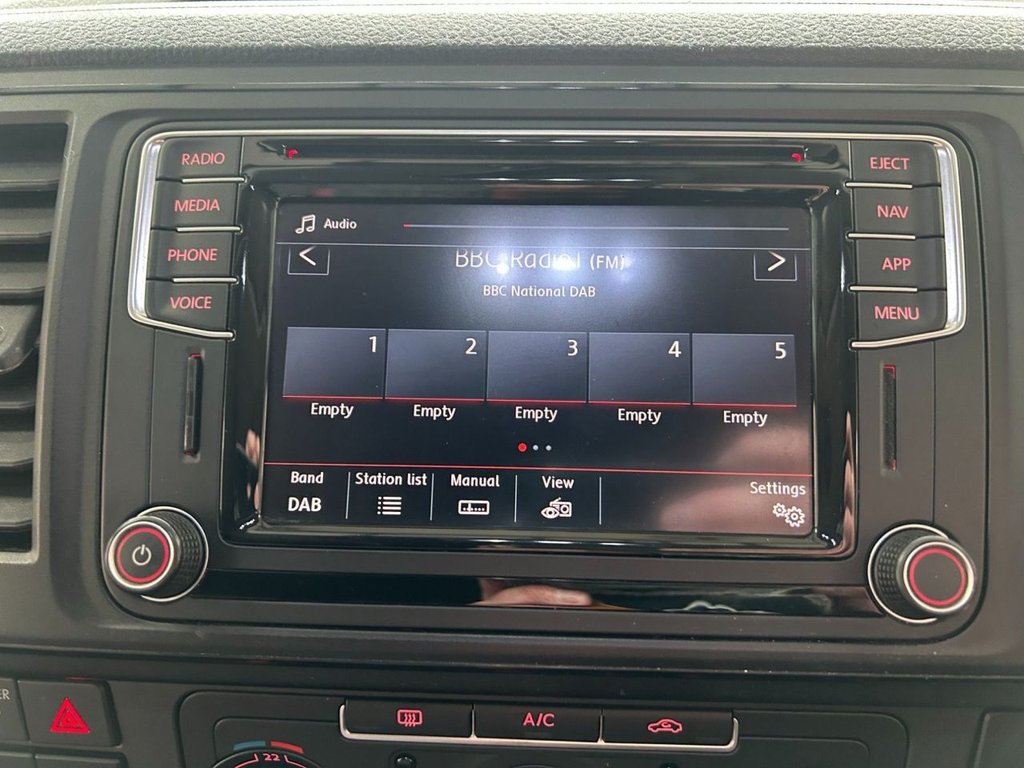 Used Volkswagen Transporter 2017 for sale - 78180734: Photo 45