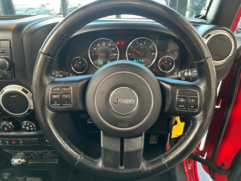 Used Jeep Wrangler 2015 for sale - 78016795: Photo 4