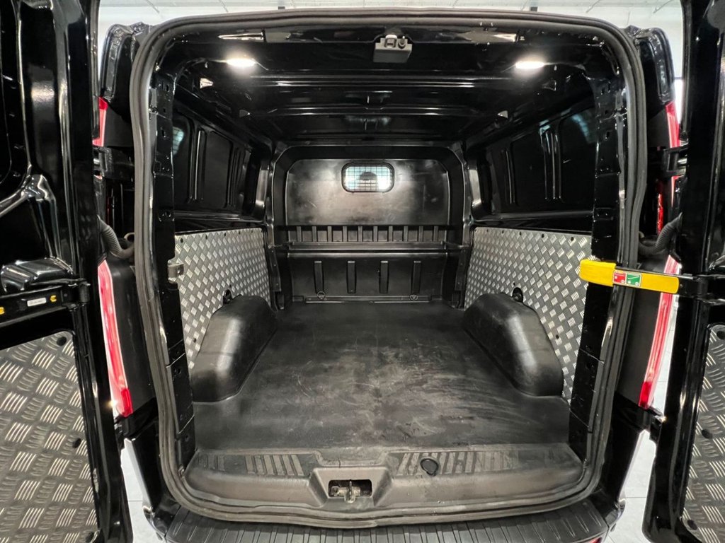 Used Ford Transit Custom 2018 for sale - 76632057: Photo 5
