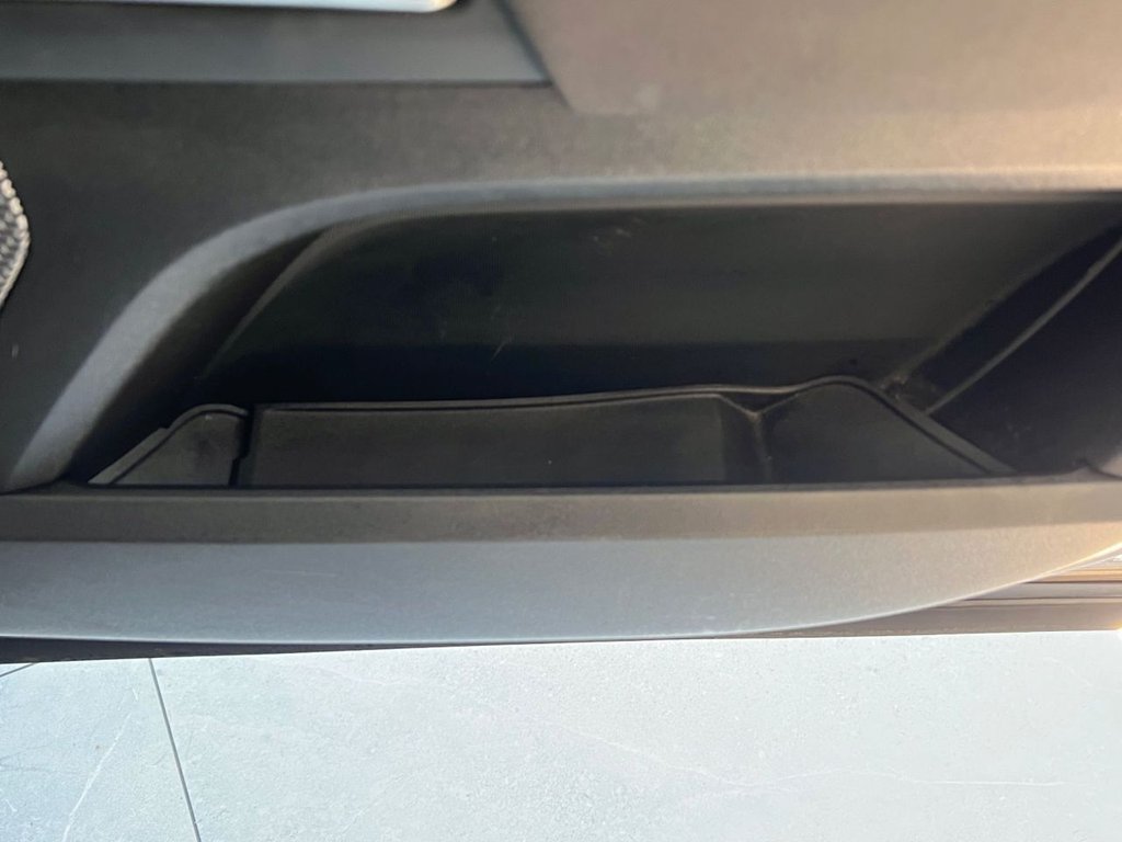 Used Land Rover Defender 2021 for sale - 78145473: Photo 30