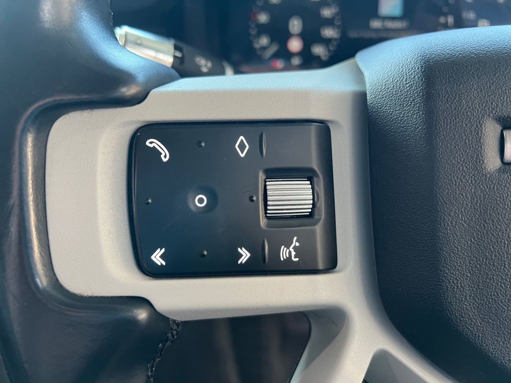 Used Land Rover Defender 2021 for sale - 78145473: Photo 46