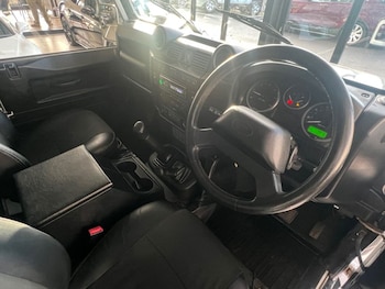 Used Land Rover Defender 2013 for sale - 79427568: Photo