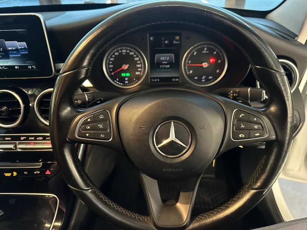 Used Mercedes-Benz C Class 2016 for sale - 76711411: Photo 4