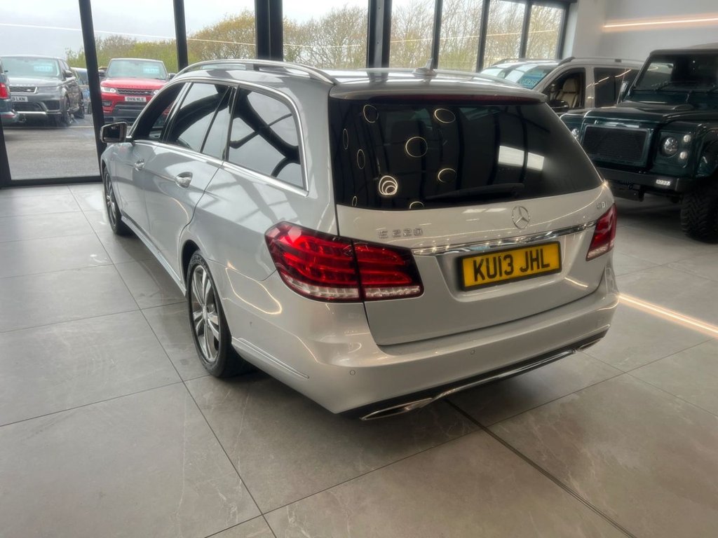 Used Mercedes-Benz E Class 2013 for sale - 78134284: Photo 11