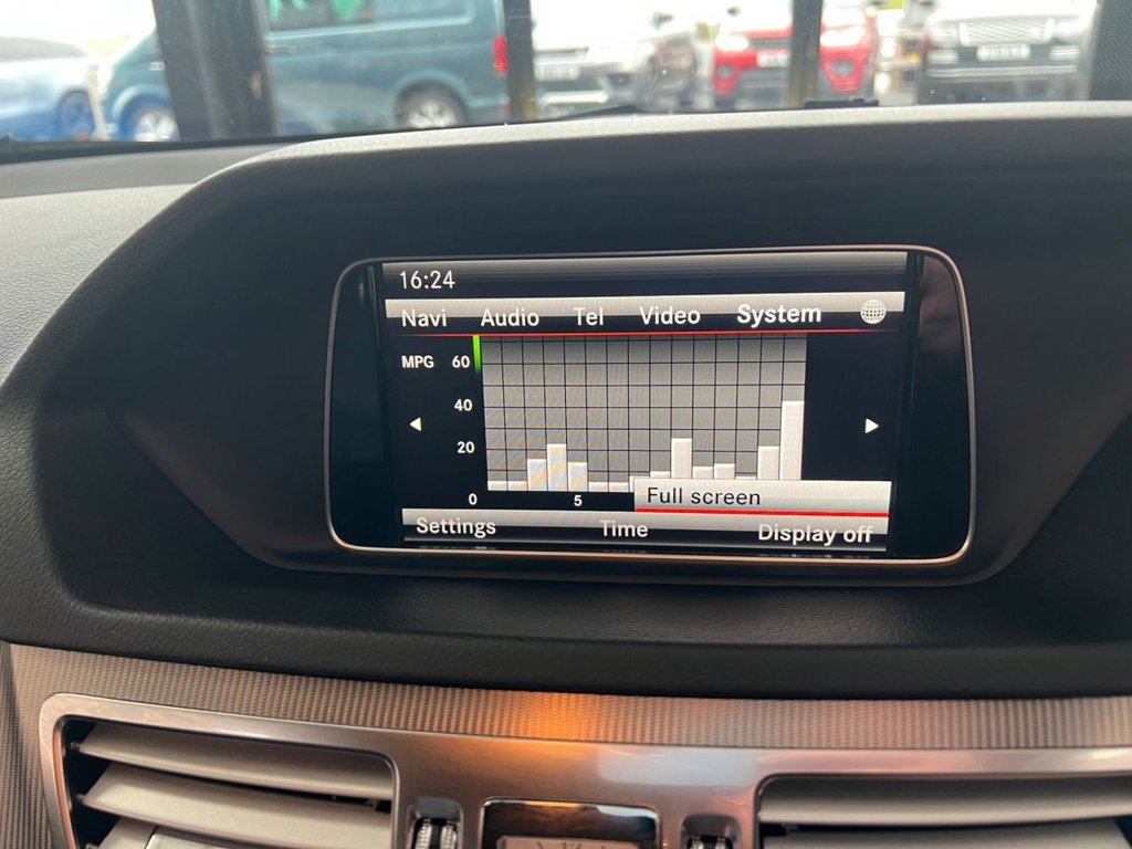 Used Mercedes-Benz E Class 2013 for sale - 78134284: Photo 46