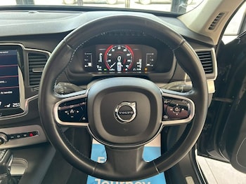 Used Volvo XC90 2017 for sale - 78839346: Photo