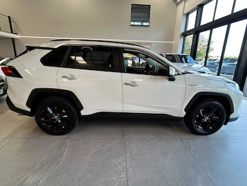 Used Toyota RAV4 2019 for sale - 79506382: Photo