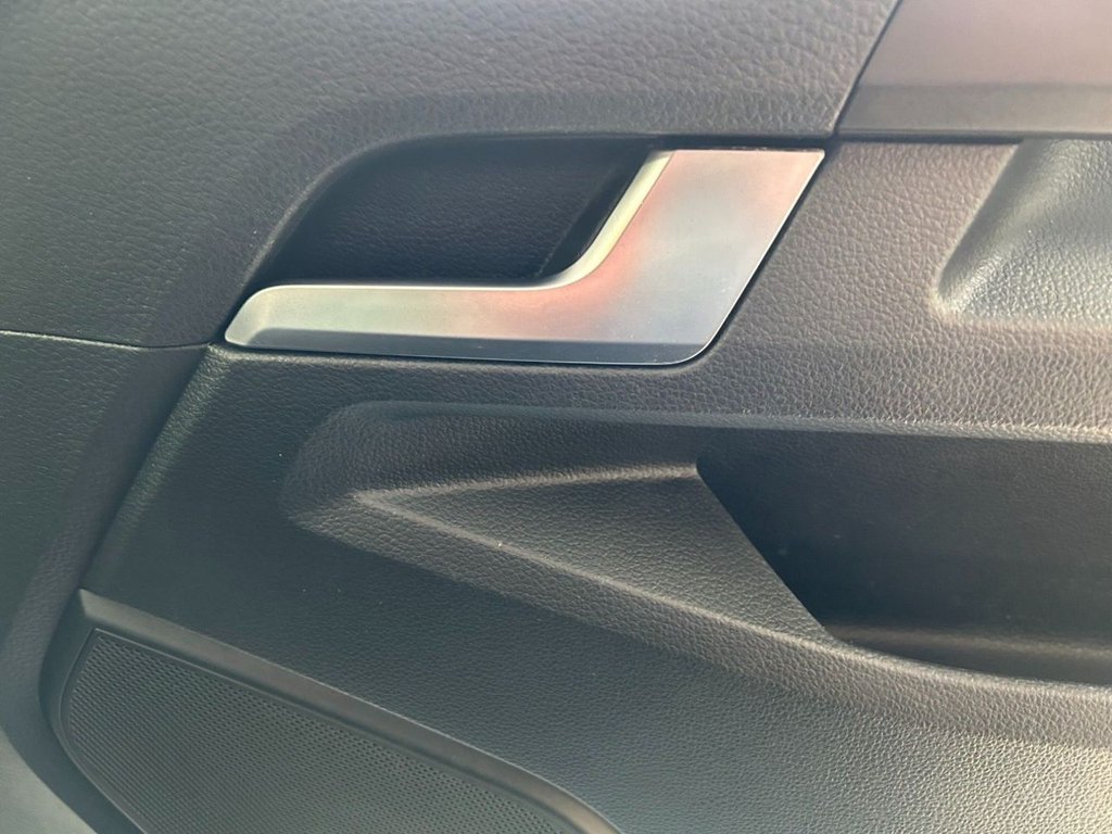 Used Volkswagen California 2016 for sale - 77748067: Photo 30