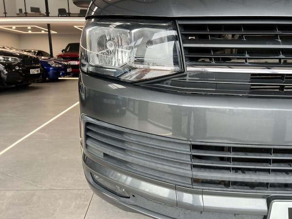 Used Volkswagen Transporter 2015 for sale - 76256354: Photo 18