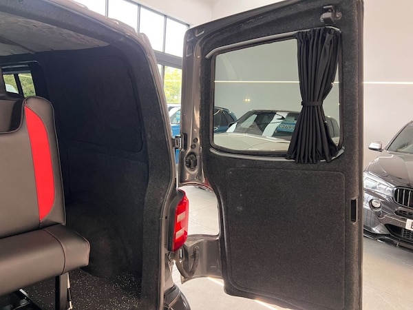 Used Volkswagen Transporter 2015 for sale - 76256354: Photo 23