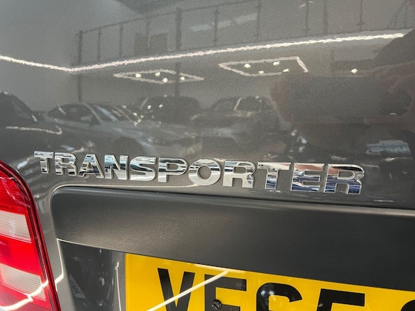 Used Volkswagen Transporter 2015 for sale - 76256354: Photo 24
