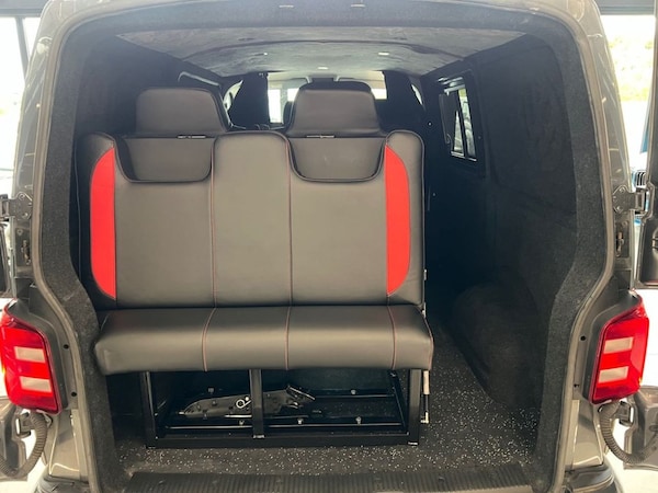 Used Volkswagen Transporter 2015 for sale - 76256354: Photo 26