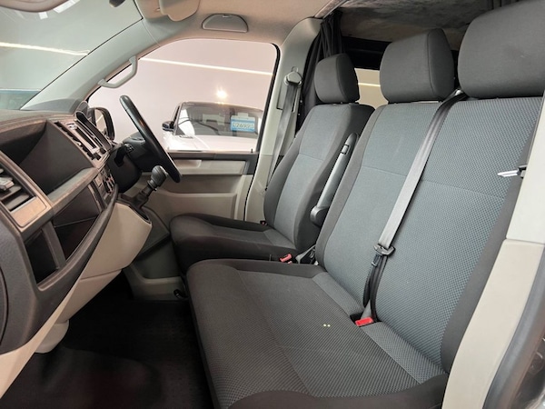 Used Volkswagen Transporter 2015 for sale - 76256354: Photo 37