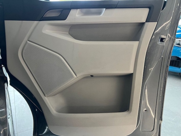 Used Volkswagen Transporter 2015 for sale - 76256354: Photo 44