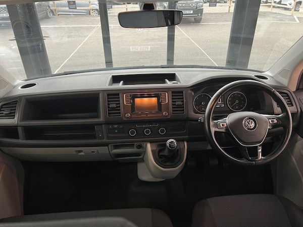 Used Volkswagen Transporter 2015 for sale - 76256354: Photo 6