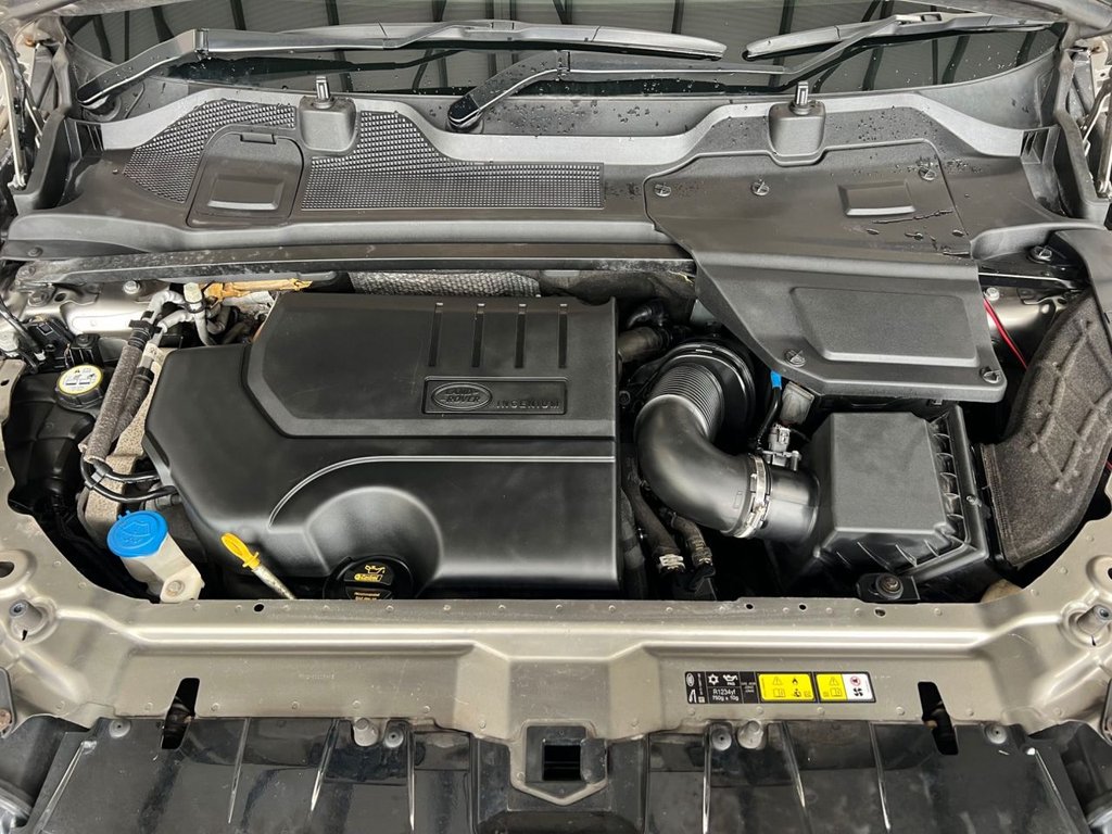 Used Land Rover Discovery Sport 2017 for sale - 75703439: Photo 25