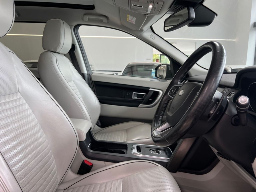 Used Land Rover Discovery Sport 2017 for sale - 75703439: Photo 38