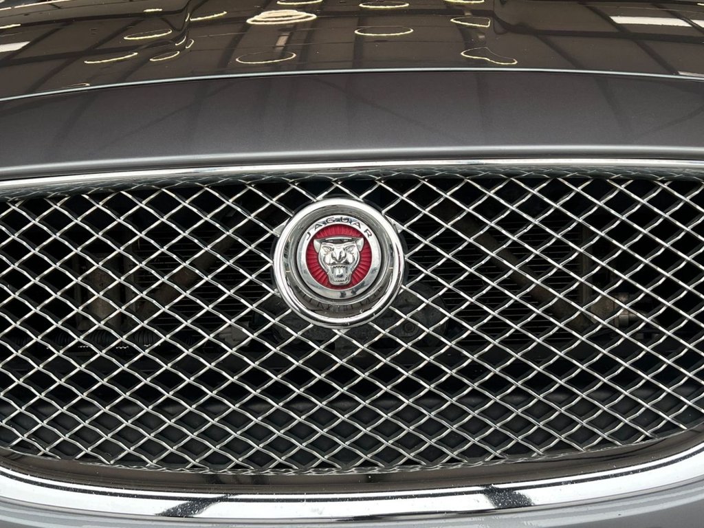 Used Jaguar XJ 2015 for sale - 77014192: Photo 25