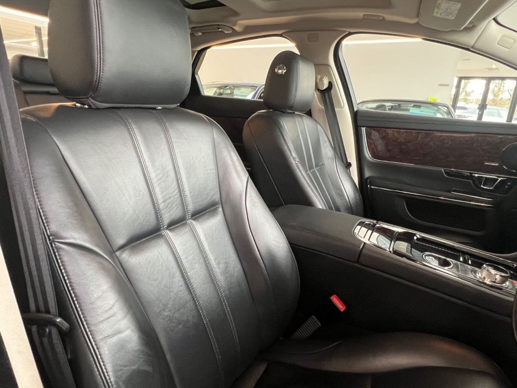 Used Jaguar XJ 2015 for sale - 77014192: Photo 47
