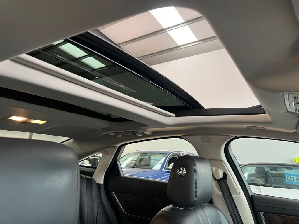 Used Jaguar XJ 2015 for sale - 77014192: Photo 50