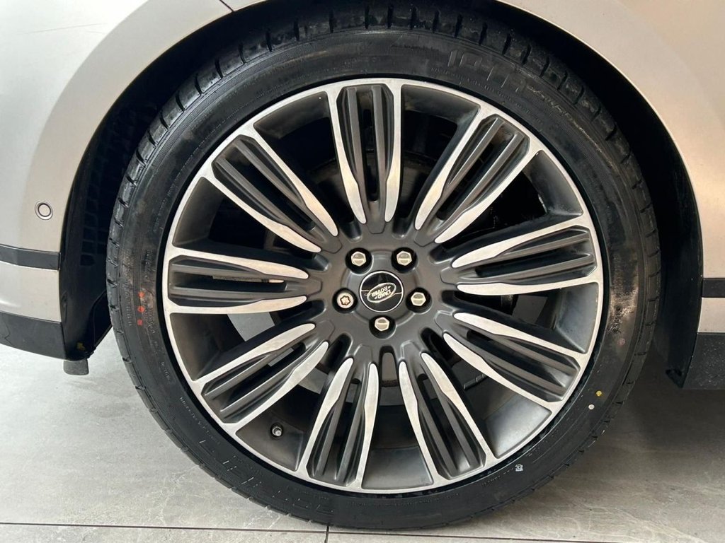 Used Land Rover Range Rover Velar 2018 for sale - 77685406: Photo 8