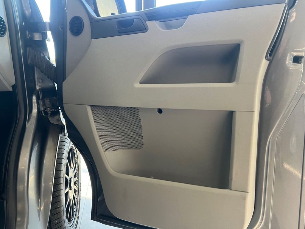 Used Volkswagen Transporter 2013 for sale - 77368877: Photo 21