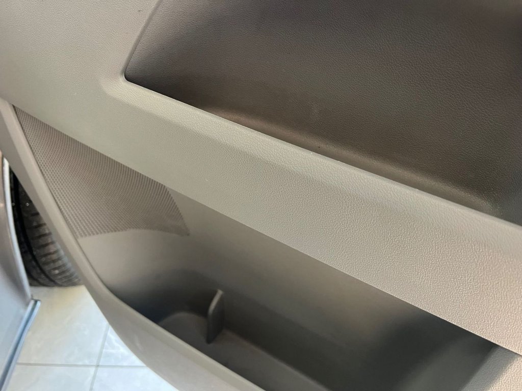 Used Volkswagen Transporter 2013 for sale - 77368877: Photo 23