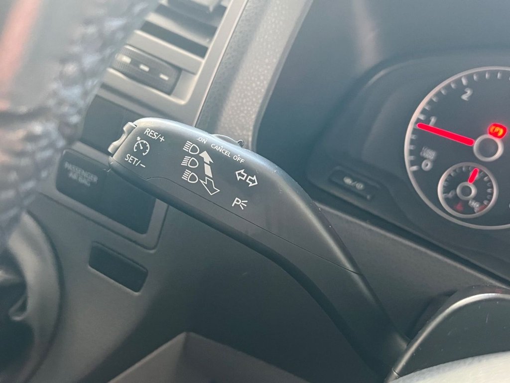 Used Volkswagen Transporter 2013 for sale - 77368877: Photo 27