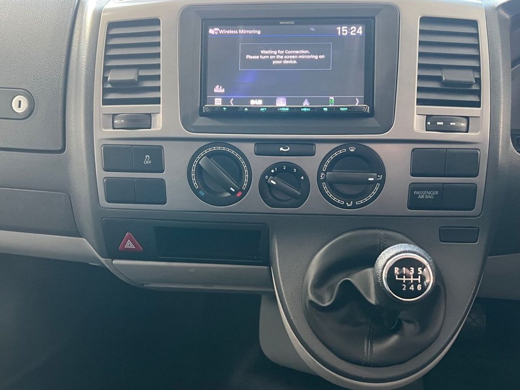 Used Volkswagen Transporter 2013 for sale - 77368877: Photo 31