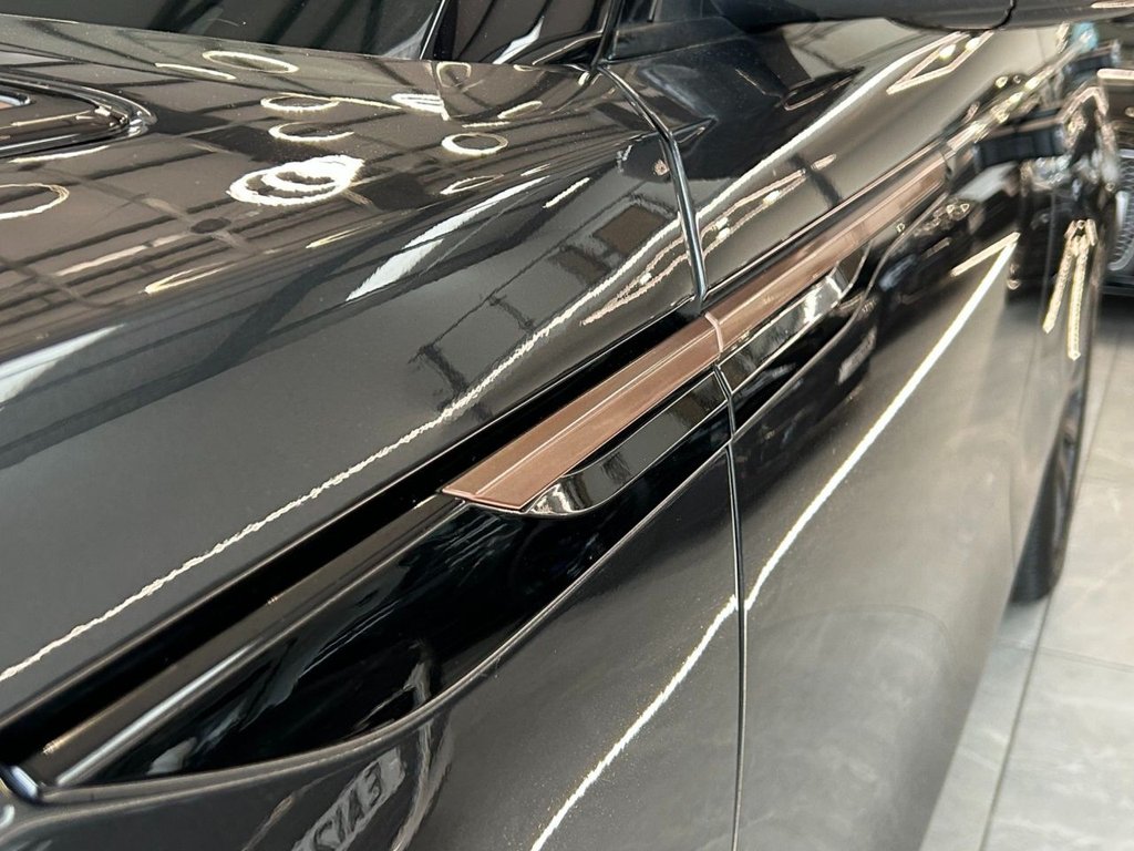 Used Land Rover Range Rover Velar 2017 for sale - 77747973: Photo 10