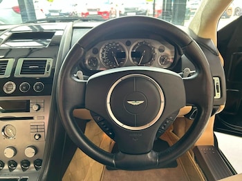 Used Aston Martin DB9 2007 for sale - 79438405: Photo