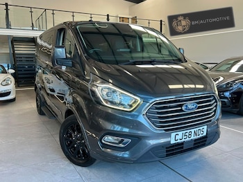 Used Ford Tourneo Custom 2019 for sale - 79518581: Photo