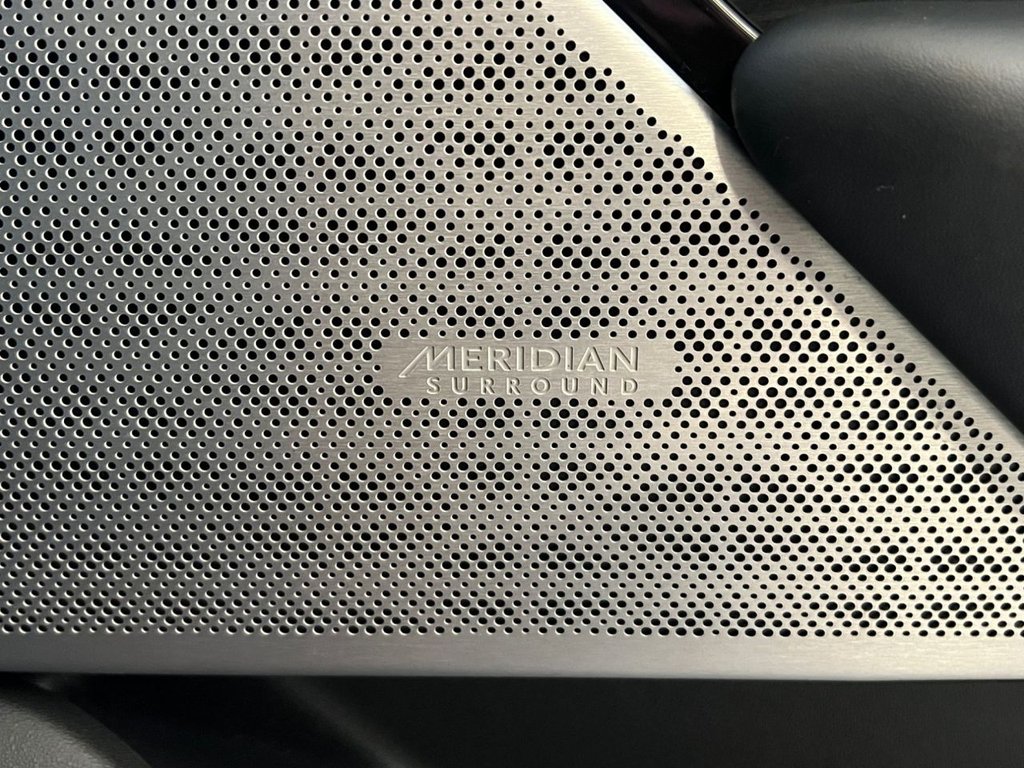 Used Land Rover Range Rover Velar 2017 for sale - 77421866: Photo 36