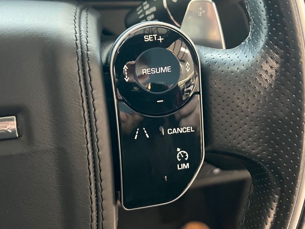 Used Land Rover Range Rover Velar 2017 for sale - 77421866: Photo 38