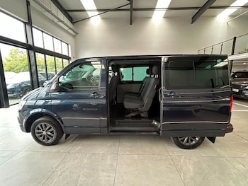 Used Volkswagen Transporter 2016 for sale - 79338855: Photo