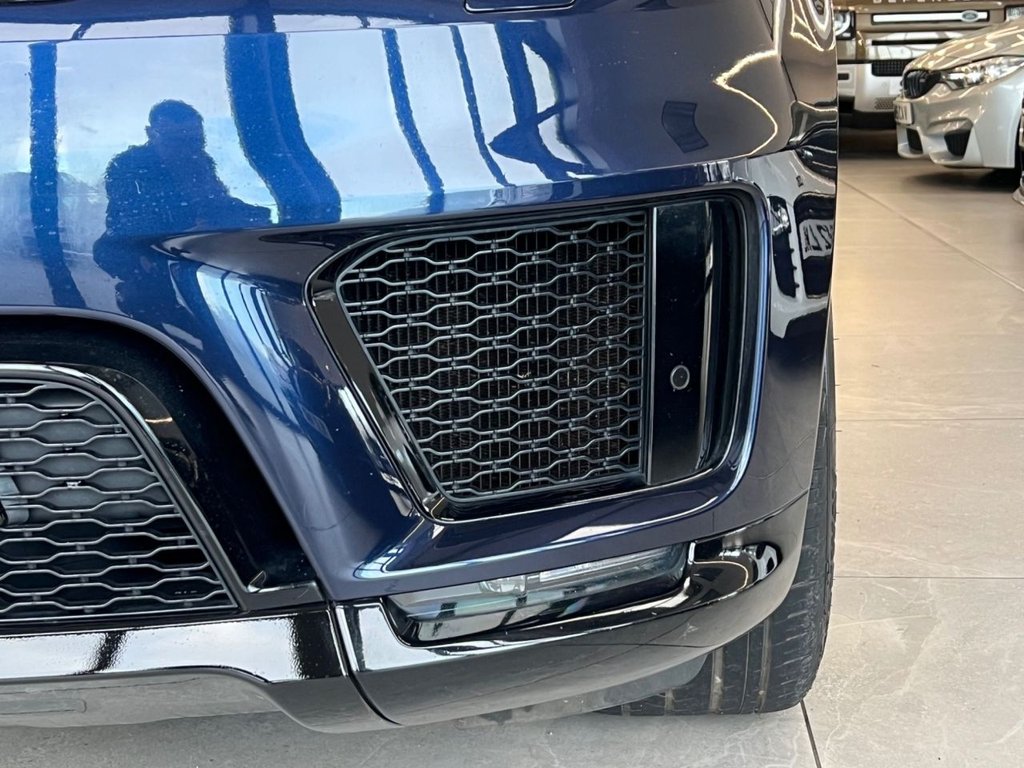 Used Land Rover Range Rover Sport 2019 for sale - 77287619: Photo 16