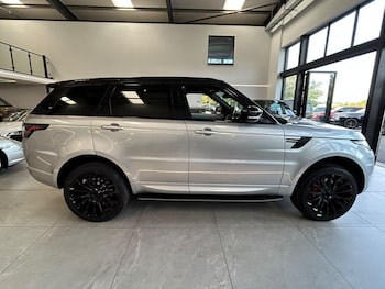 Used Land Rover Range Rover Sport 2016 for sale - 79313011: Photo