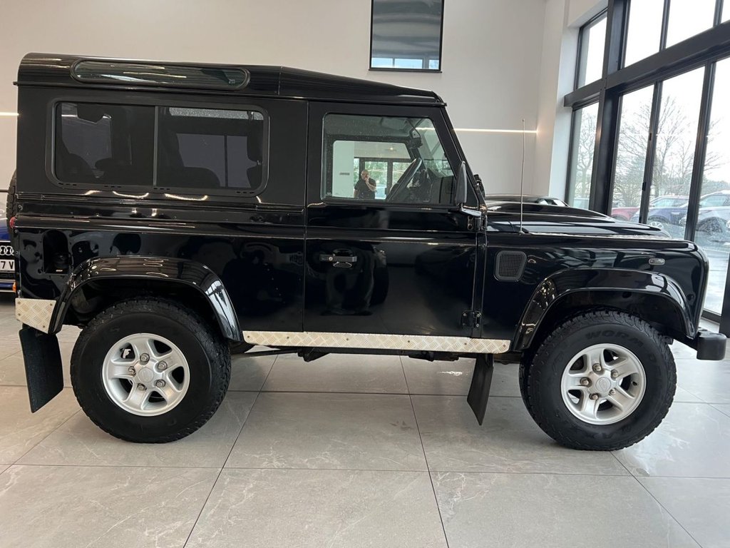 Used Land Rover Defender 2008 for sale - 76973454: Photo 2