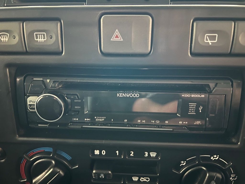 Used Land Rover Defender 2008 for sale - 76973454: Photo 37