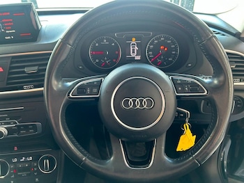 Used Audi Q3 2017 for sale - 79598684: Photo