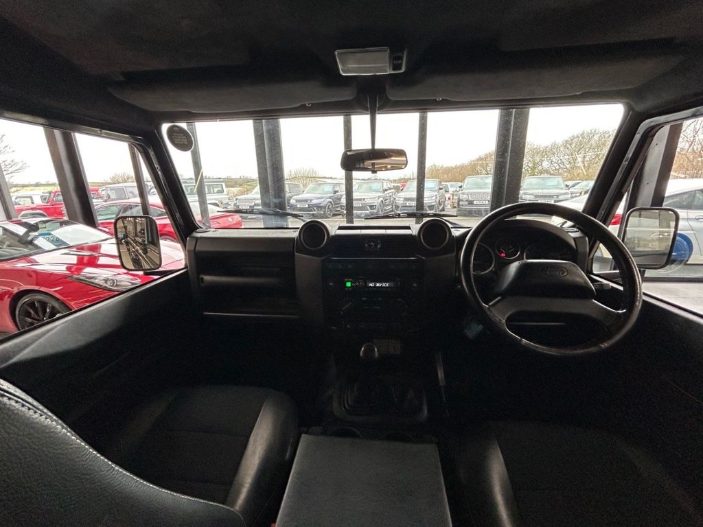 Used Land Rover Defender 2014 for sale - 77654883: Photo 45