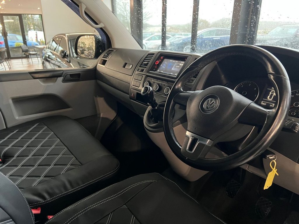 Used Volkswagen Transporter 2014 for sale - 76768151: Photo 3