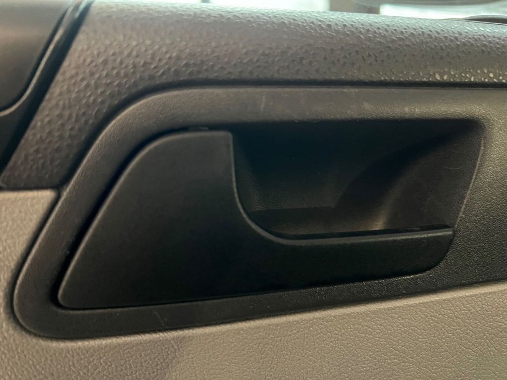 Used Volkswagen Transporter 2014 for sale - 76768151: Photo 48