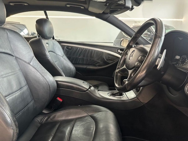 Used Mercedes-Benz CLK 2008 for sale - 73914119: Photo 24