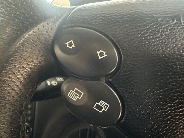 Used Mercedes-Benz CLK 2008 for sale - 73914119: Photo 46